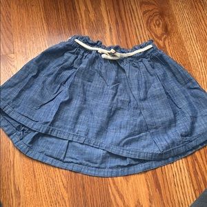 Cute Denim skirt !